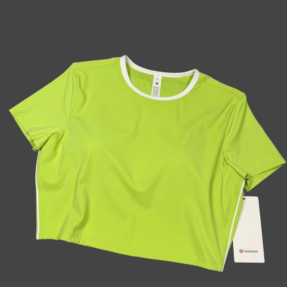 Lululemon Tight-Fit Cropped Shelf-Bra Tee Women XL Lime Sour/White LW3ILYS New